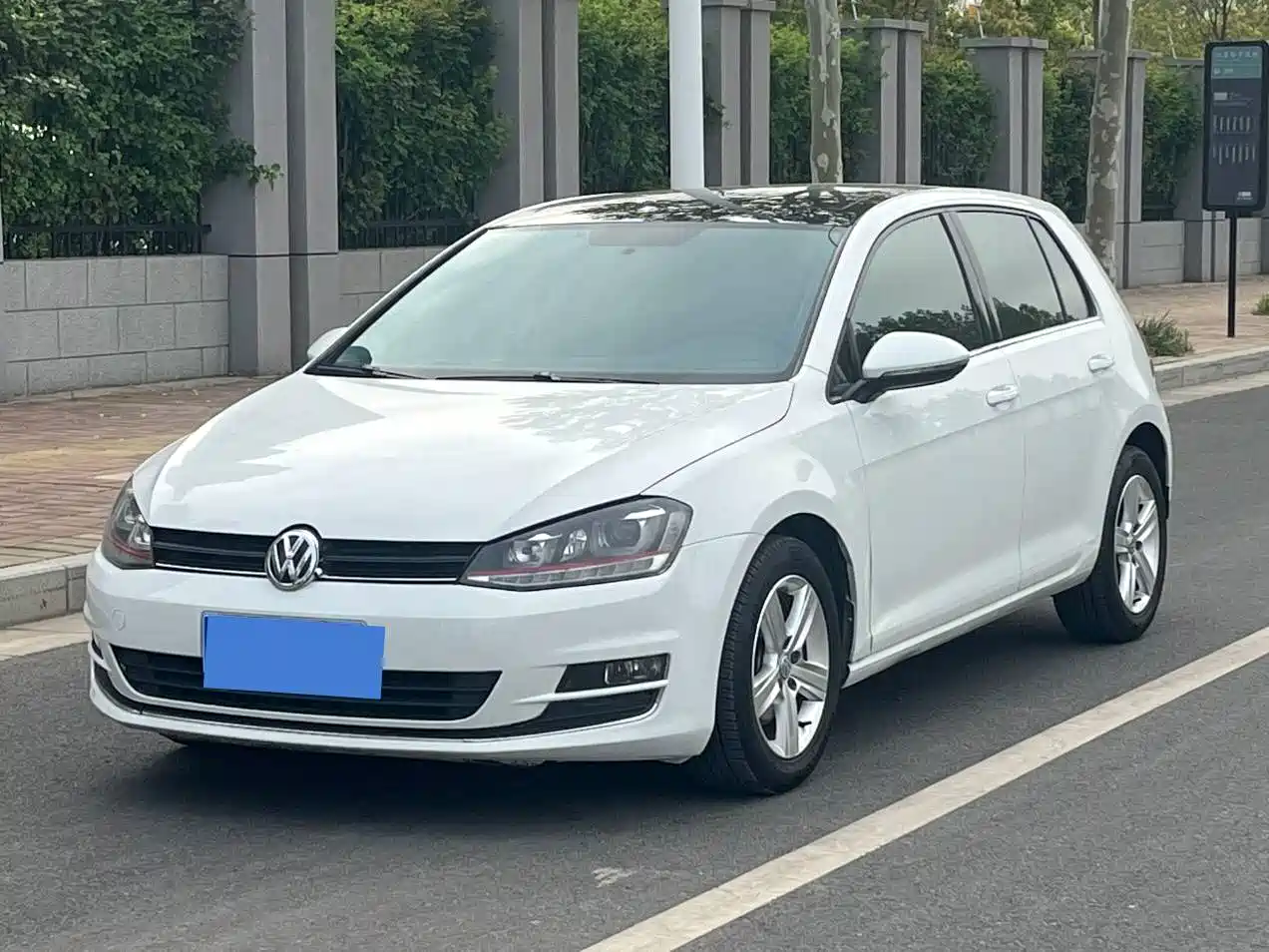 Volkswagen Golf 2016 1.6L Automatic Comfort