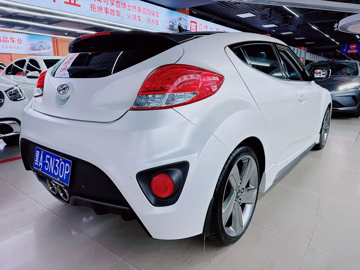 Hyundai Veloster 2014 2012 1.6T Automatic Luxury
