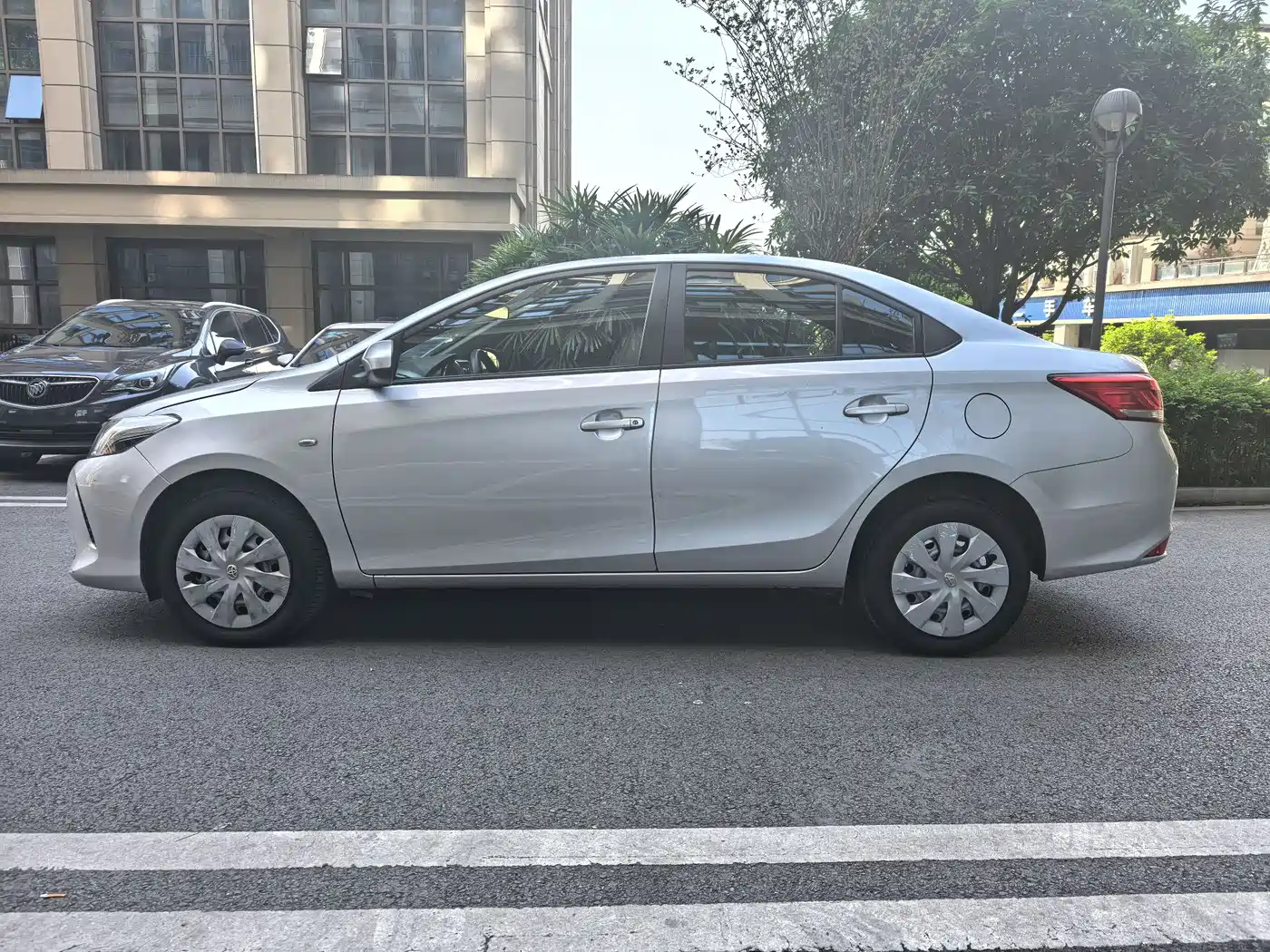 Toyota Vios 2017 1.5L CVT Pioneer фото 4