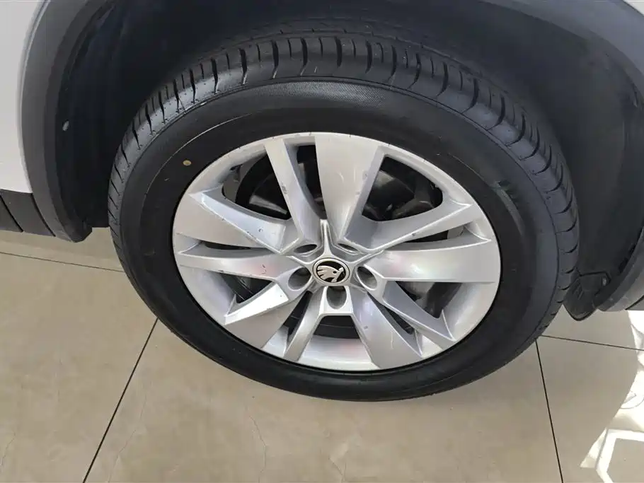 Škoda Kodiaq 2020 TSI330 5-Seater 2WD Comfort Edition фото 6