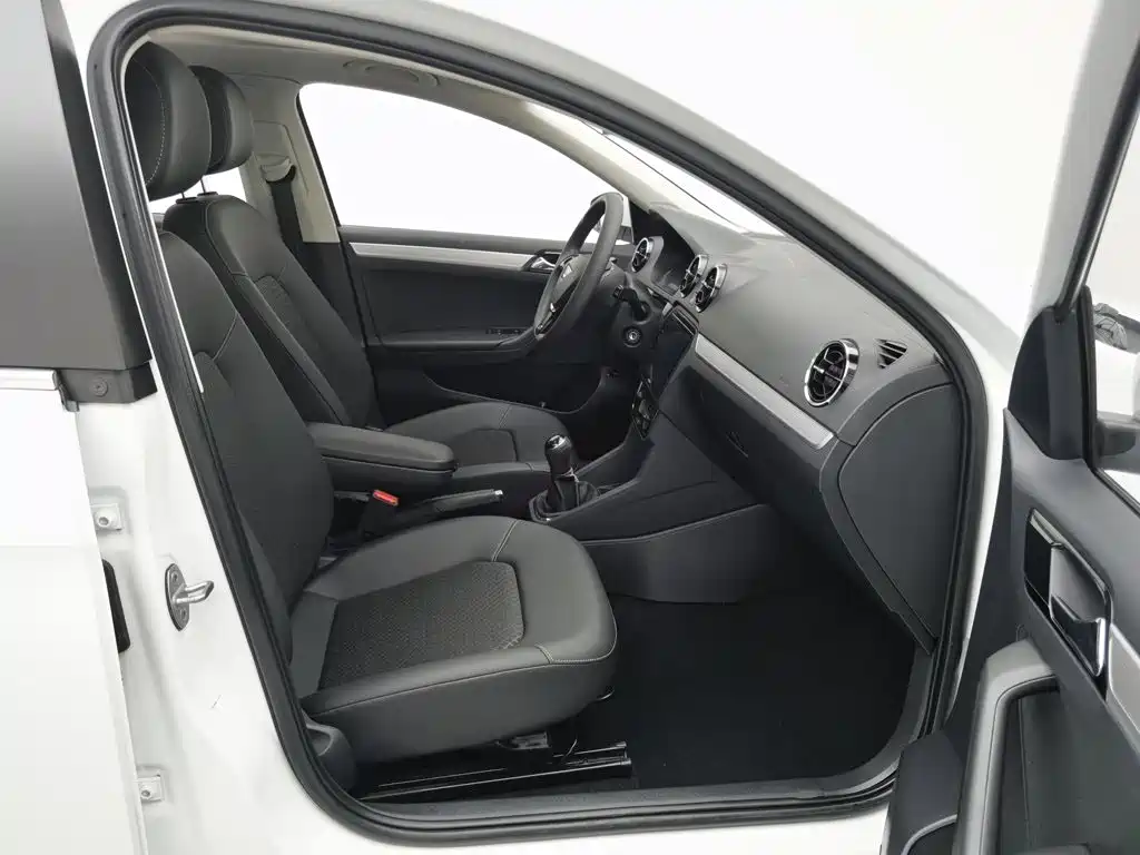 Jetta VA3 2021 2019 1.5L Manual Joy Edition