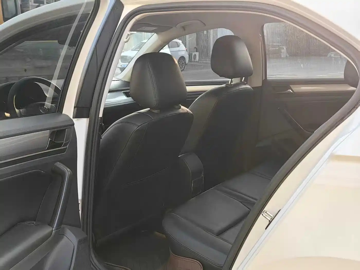 Volkswagen Bora 2018 1.5L Automatic Fashion фото 9