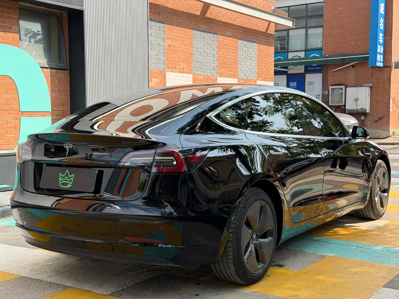 Tesla Model 3 (Import) 2019 2019 Standard Range RWD Upgraded Edition