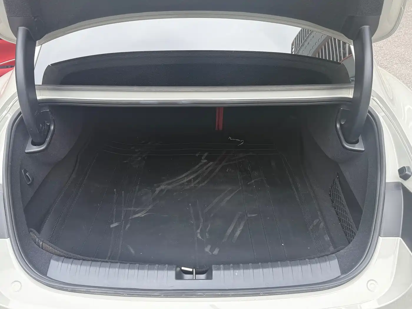 Xiaomi Auto Xiaomi SU7 2024 AWD Extended Range Advanced Smart Driving Max Edition фото 27