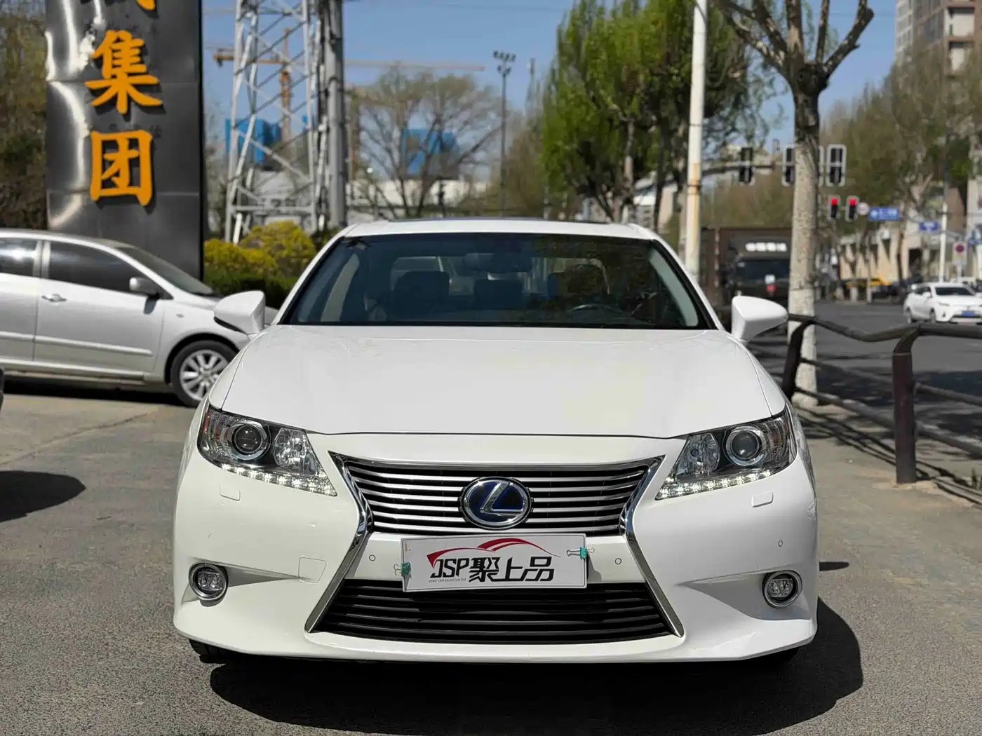 Lexus ES 2013 300h Elite Edition фото 2