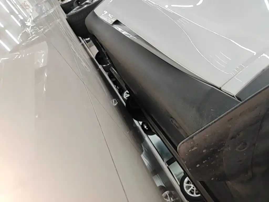 Фото 21 - Tesla Model Y
