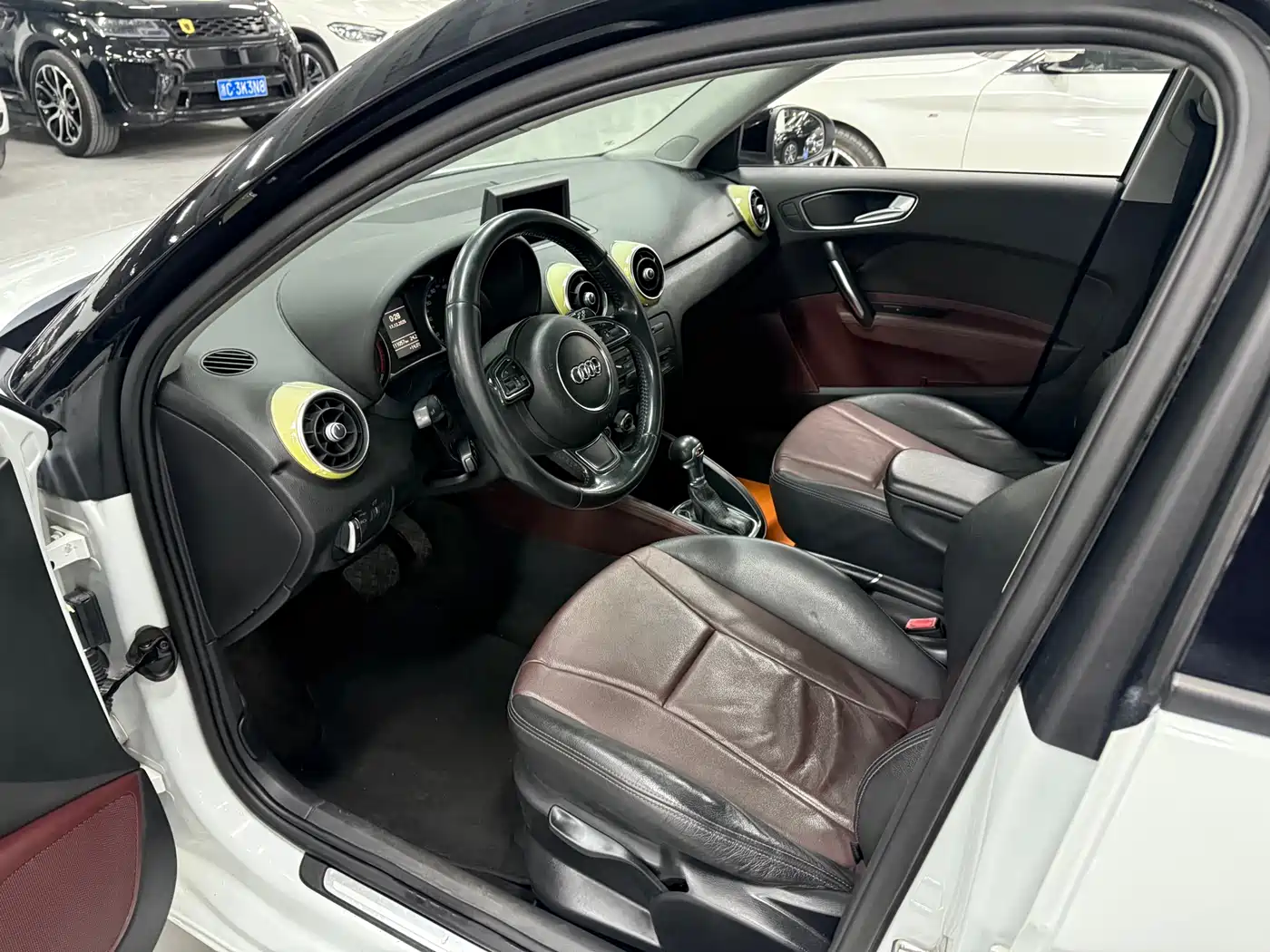 Audi A1 2014 30 TFSI Sportback Comfort фото 7