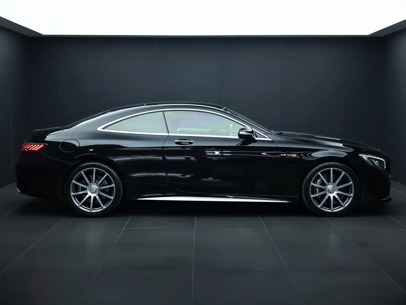 Mercedes-Benz S-Class AMG 2015 AMG S 63 4MATIC Coupe фото 3