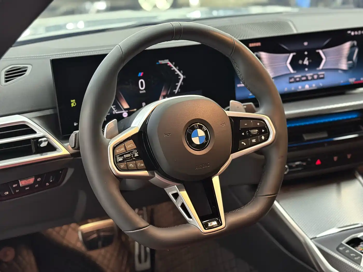 BMW 4 Series 2024 430i M Sport Shadow Edition фото 11