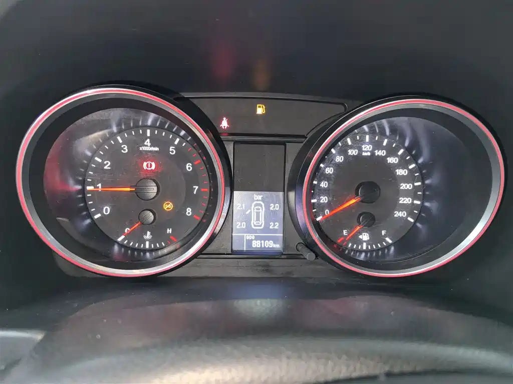 Haval M6 2018 1.5T Manual 2WD Elite фото 12