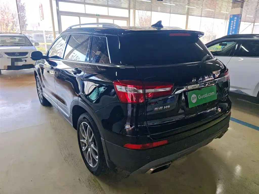 Haval H6 Coupe 2017 Red Label 2.0T Automatic 2WD Urban фото 23