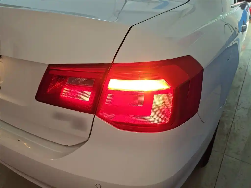 Volkswagen Jetta 2015 Value Edition 1.6L Automatic Comfort фото 24