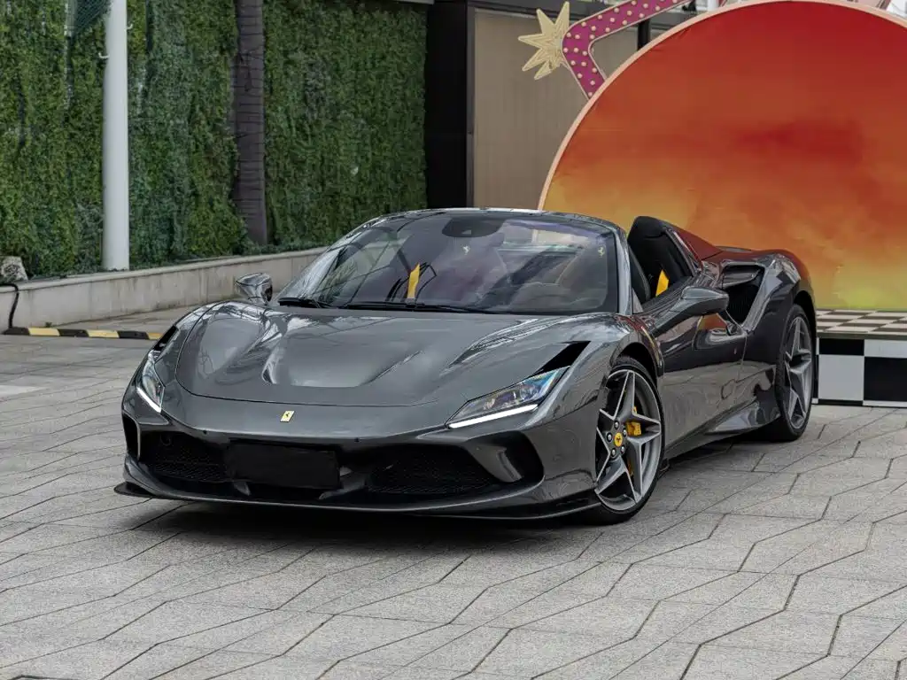 Ferrari F8