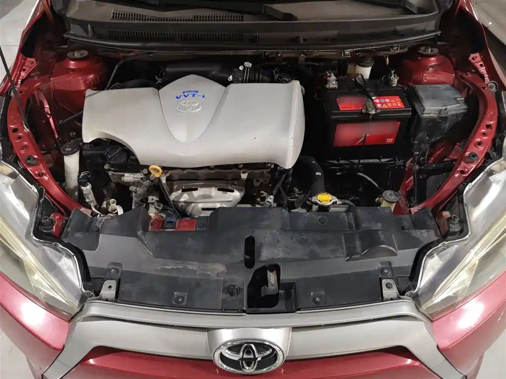 Toyota YARiS L Zhi Xuan 2014 1.5G Manual Dynamic Edition фото 16