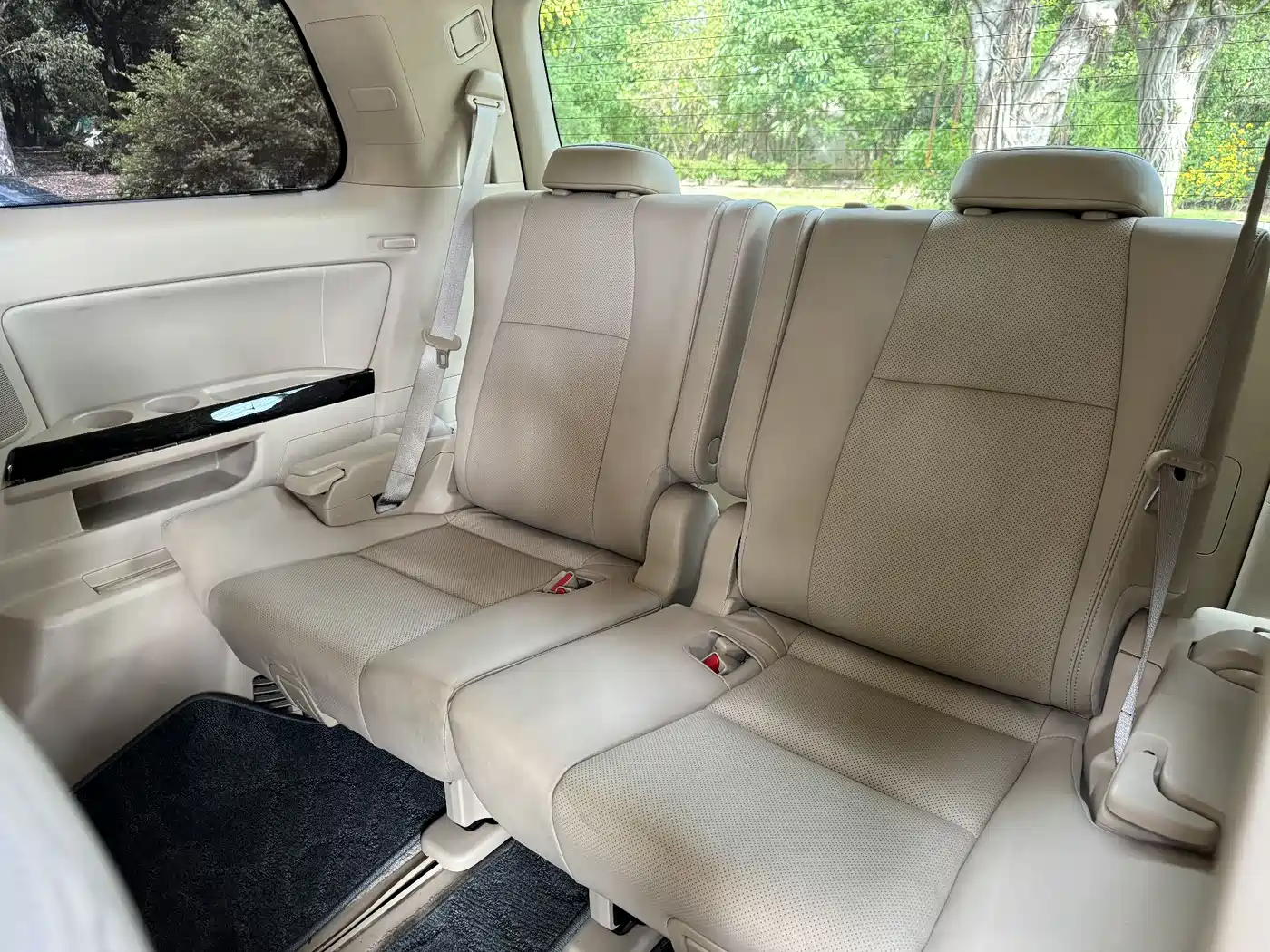 Toyota Alphard 2012 3.5L Luxury Edition фото 9