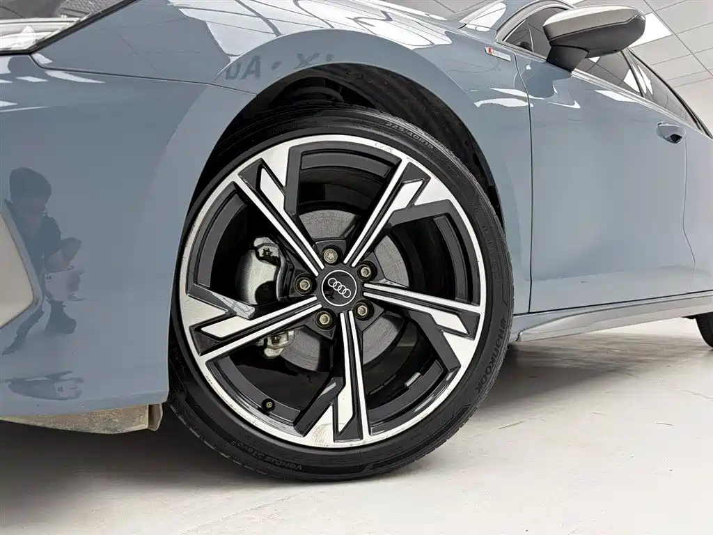 Фото 5 - Audi A3