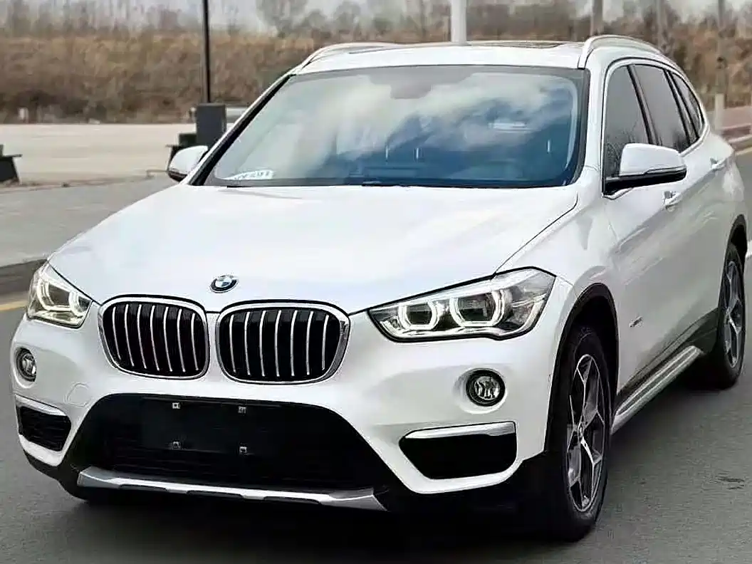 BMW X1 2016 sDrive18Li Fashion Model