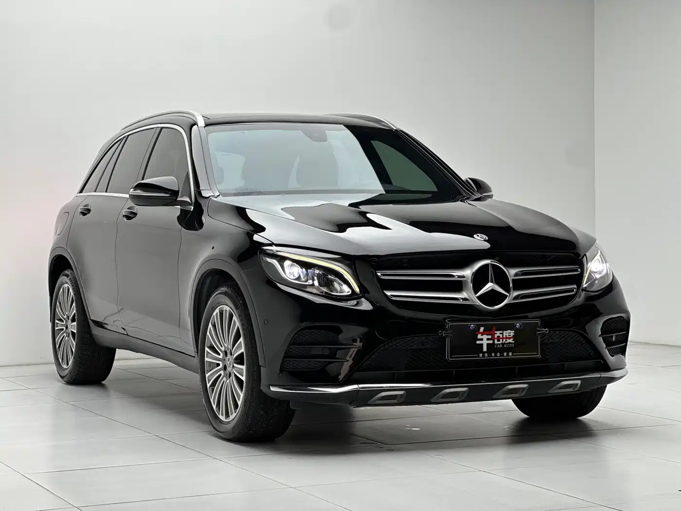 Mercedes-Benz GLC 2017 GLC 260 4MATIC Dynamic фото 3