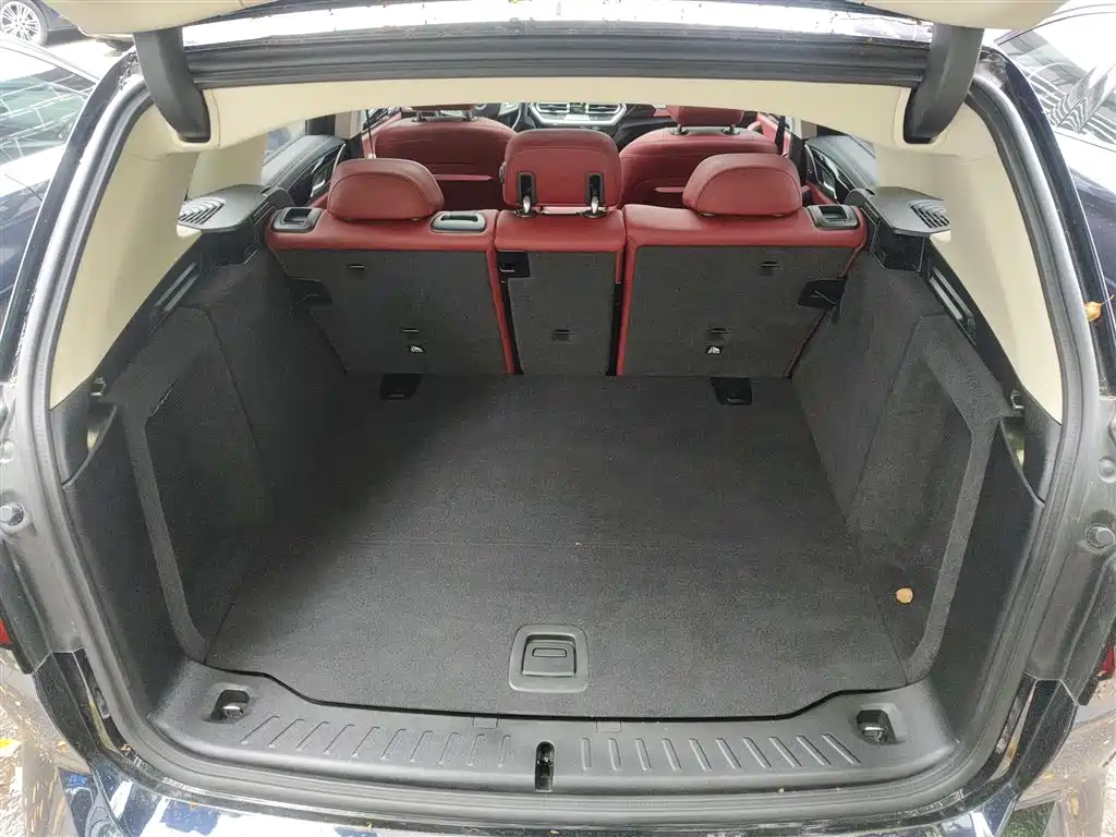 BMW iX3 2022 Leading Edition фото 19