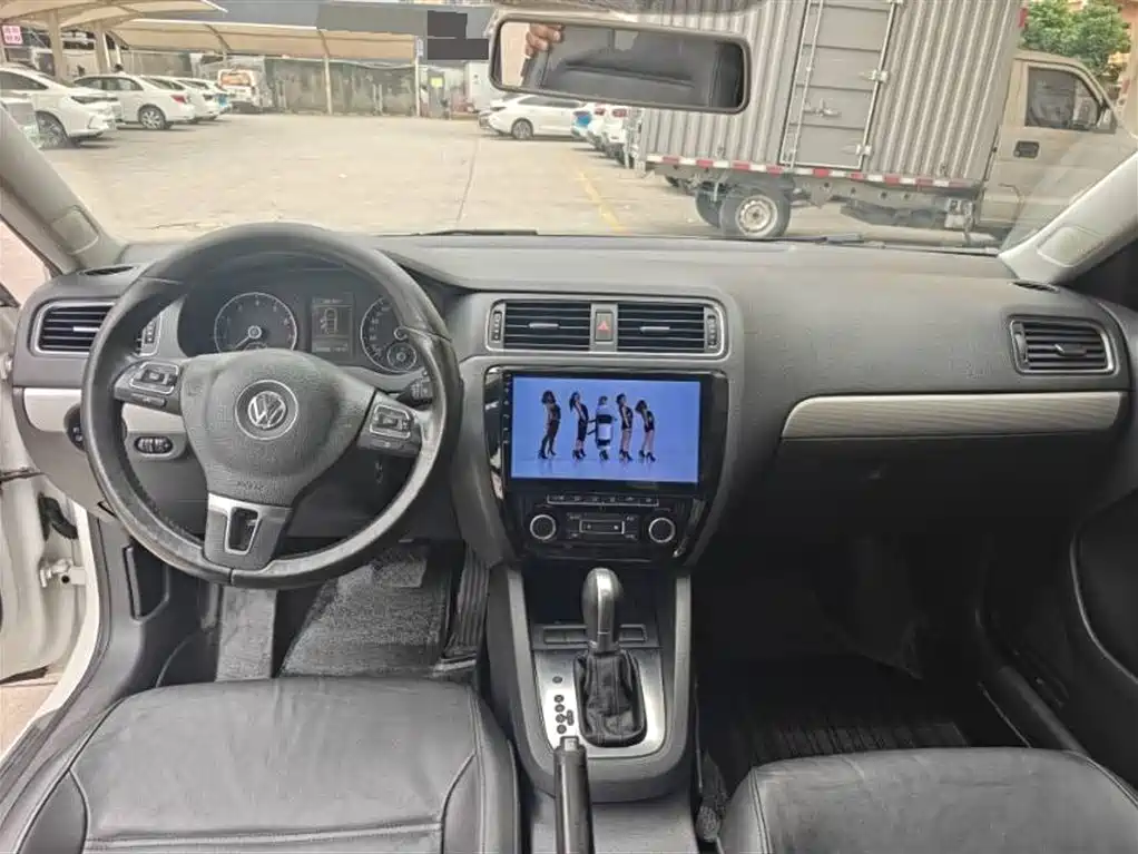 Volkswagen Sagitar 2014 Facelift 1.4TSI Automatic Luxury фото 7