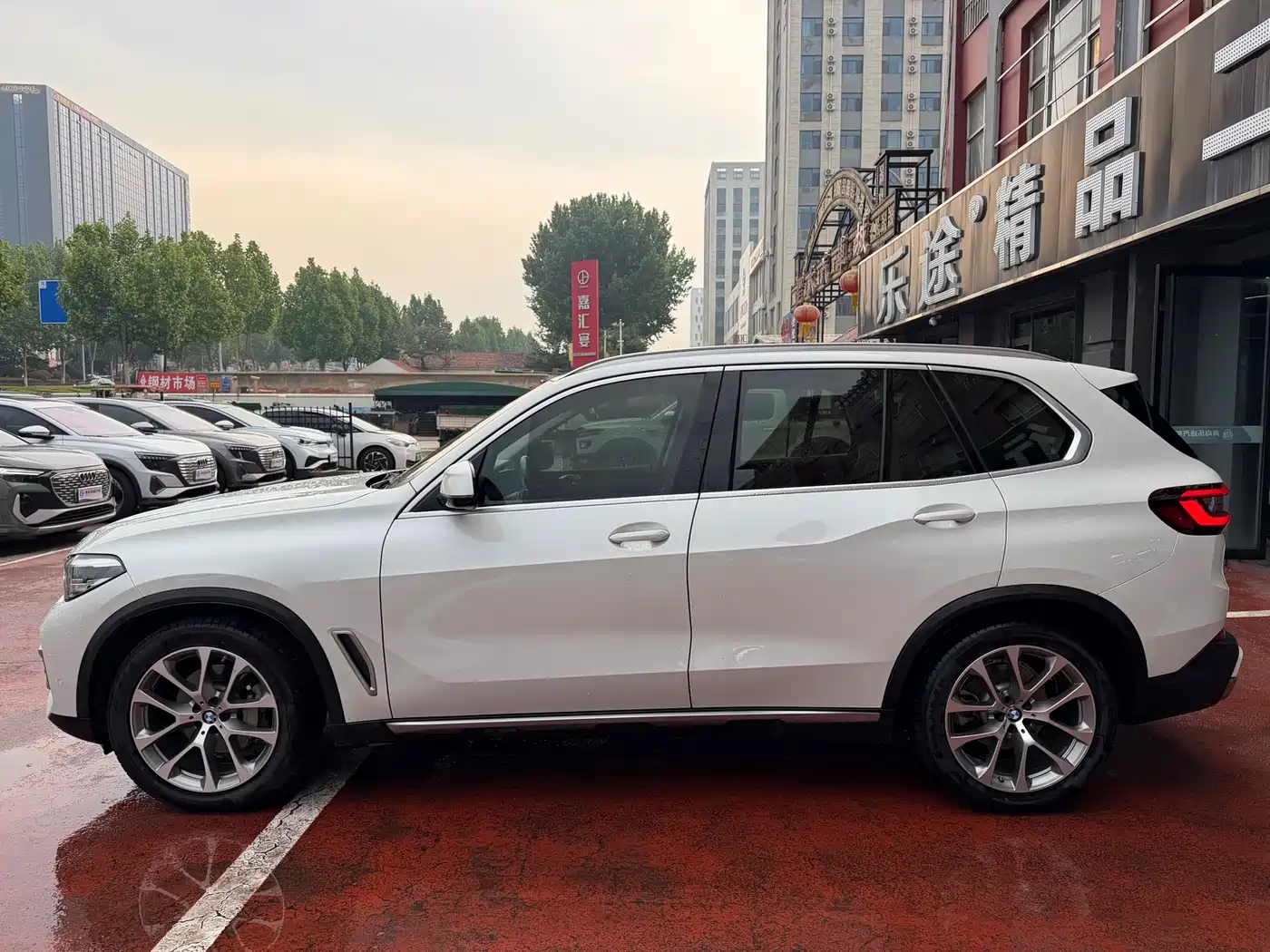 BMW X5 (Import) 2021 xDrive30i M Sport Package фото 3