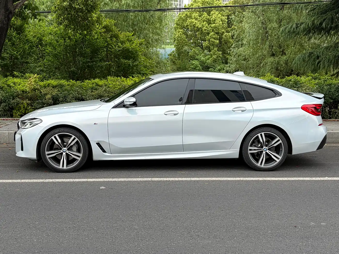 BMW 6 Series GT 2021 630i M Sport Package фото 3
