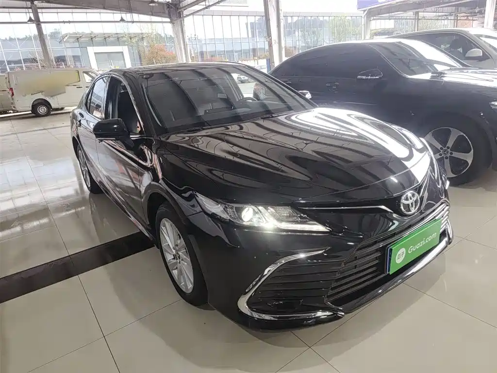 Toyota Camry 2023 2.0GVP Leading Edition фото 4