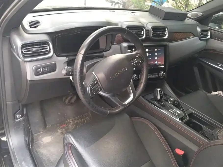 Lynk & Co 03 2018 1.5TD DCT Power Pro Version China V фото 12