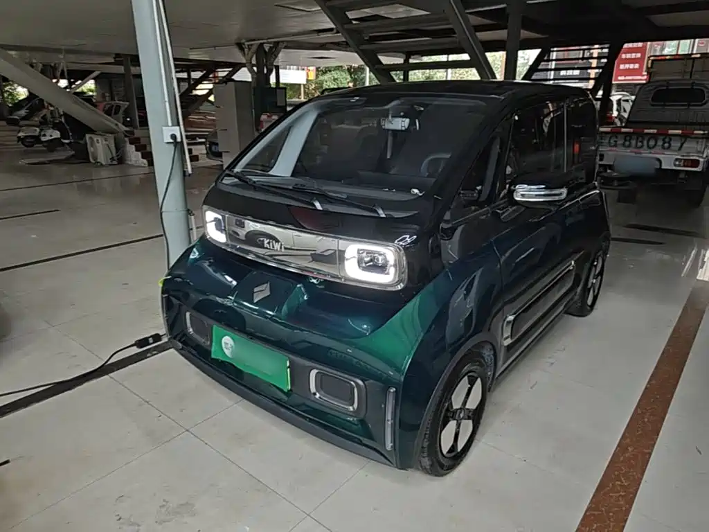 Baojun KiWi EV 2023 Smart Luxury Edition Ternary Lithium