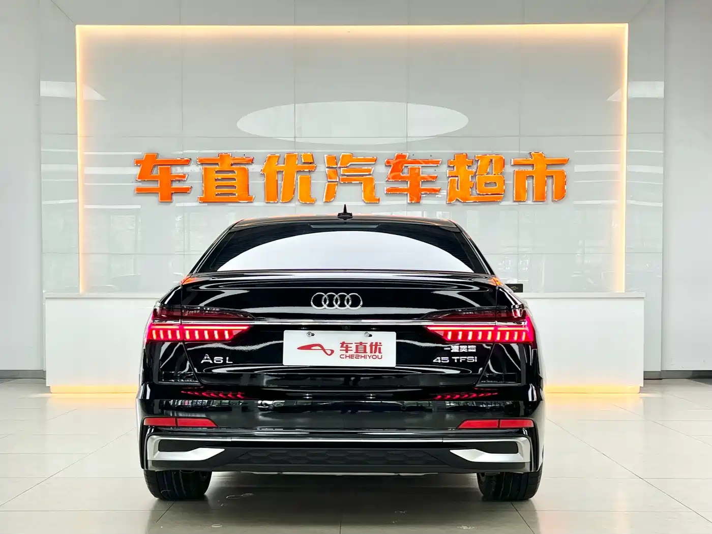 Audi A6L 2023 45 TFSI Premium Selection Dynamic фото 6