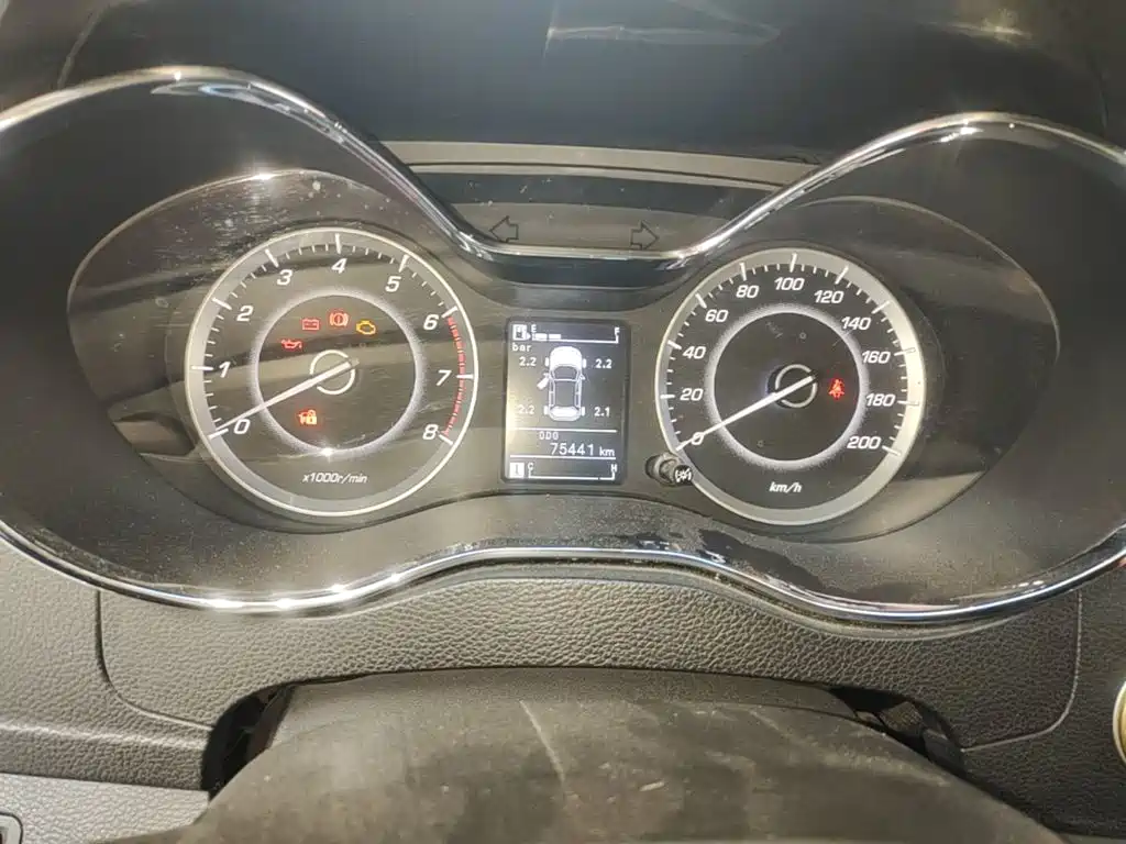 Baojun 560 2015 2015 1.8L Manual Luxury