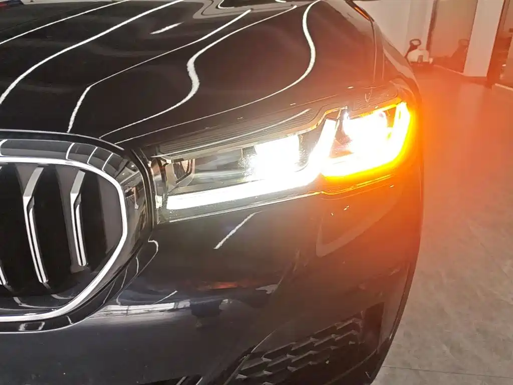 BMW 5 Series 2022 Model Second Facelift 530Li Leading M Sport Package фото 24