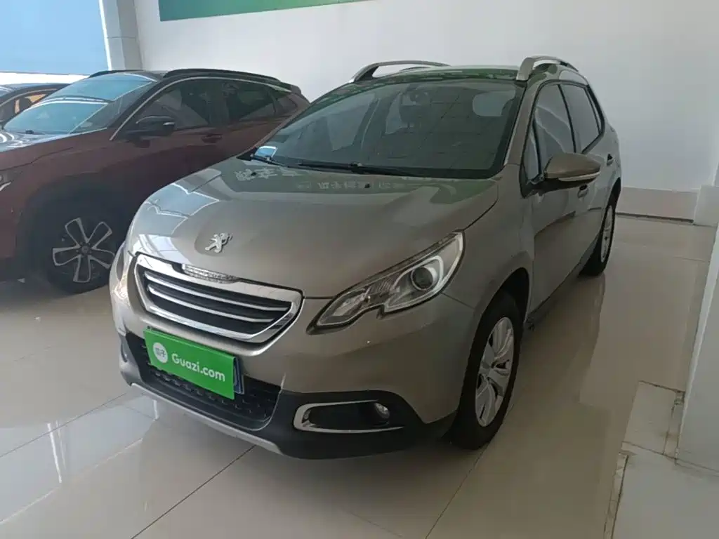 Фото 2 - Peugeot 2008