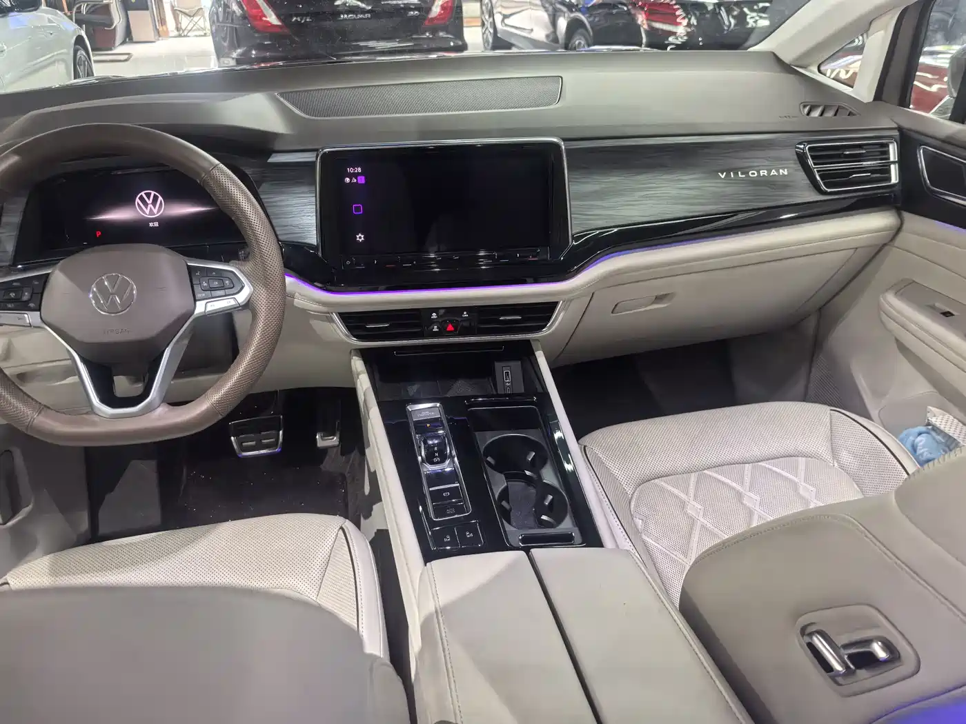 Volkswagen Viloran 2023 380TSI Prestige Edition фото 8