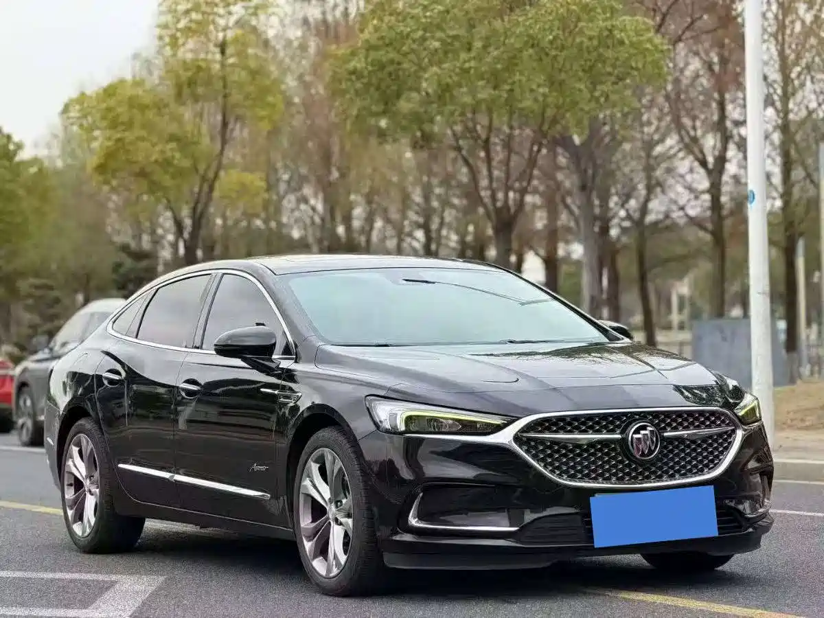 Buick LaCrosse 2022 Avenir First Edition фото 3