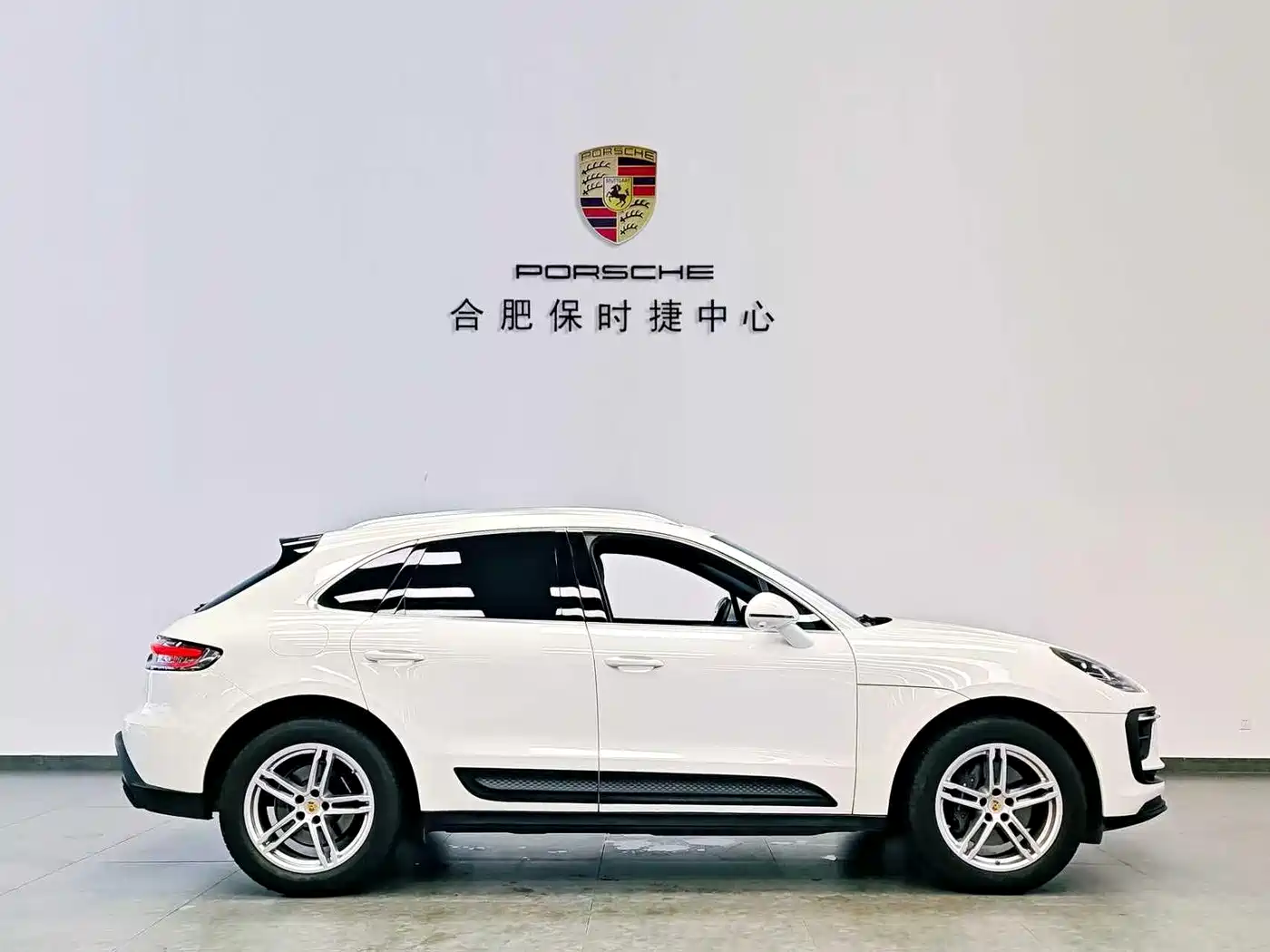 Porsche Macan 2023 Macan 2.0T фото 8