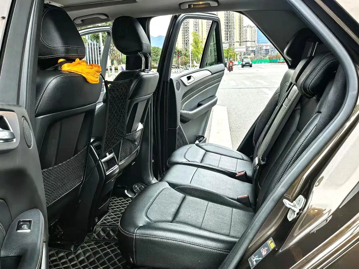 Mercedes-Benz M-Class 2014 ML 320 4MATIC фото 16