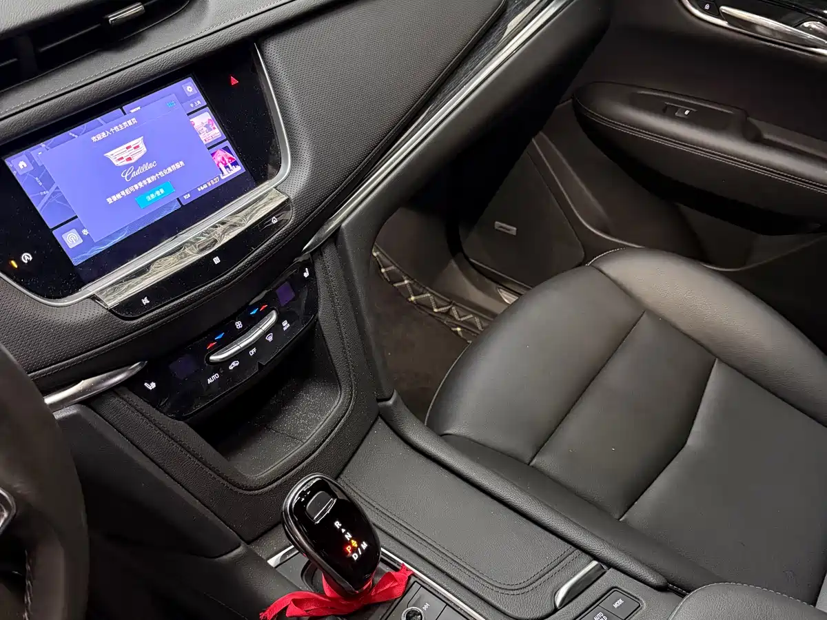 Cadillac XT5 2021 28T 4WD Luxury фото 13