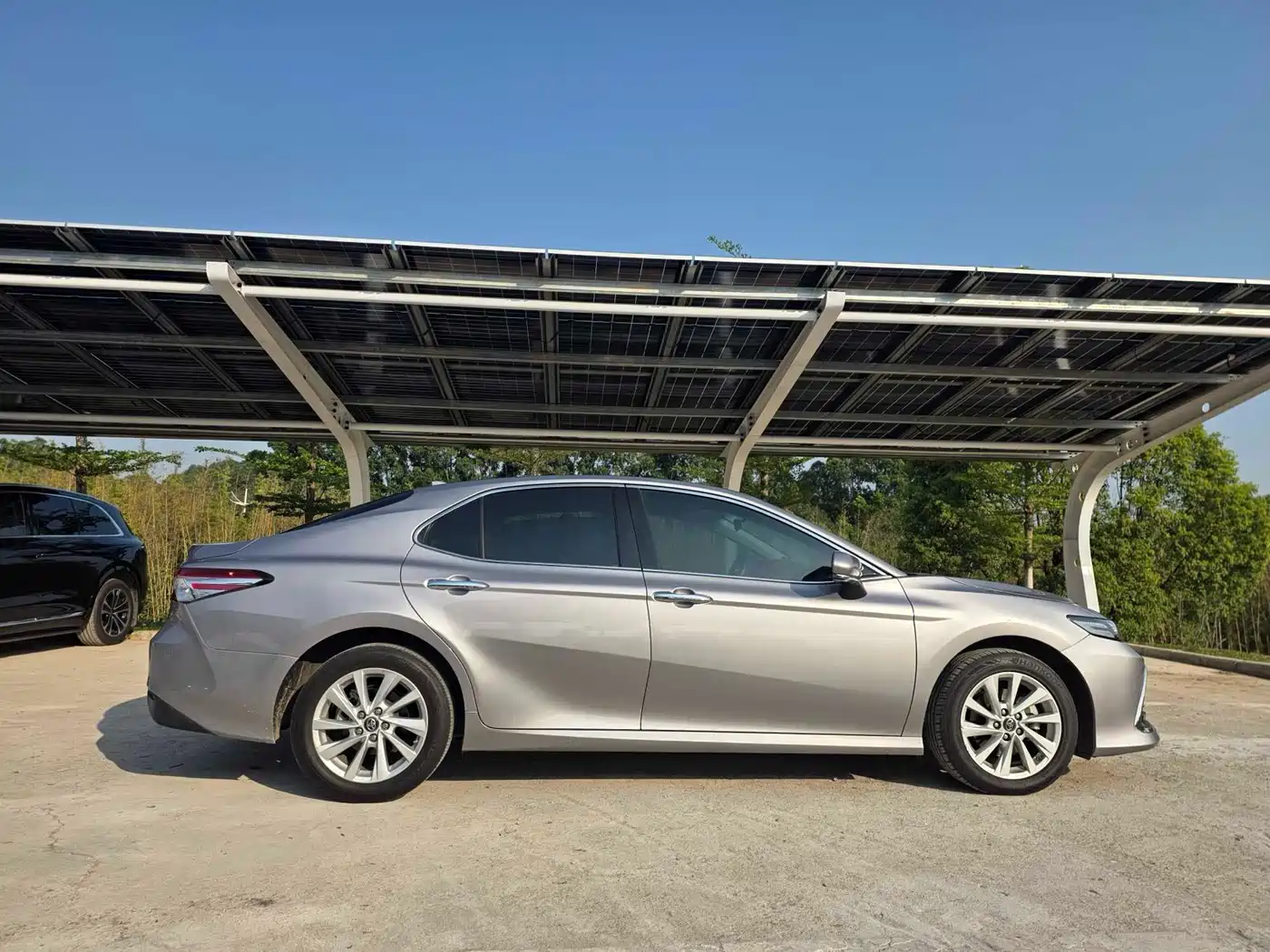 Toyota Camry 2021 2.0G Luxury Edition фото 18