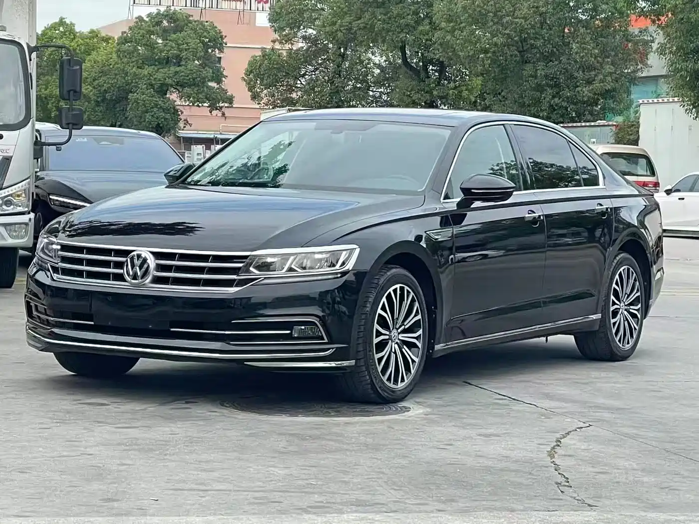 Volkswagen Phideon 2016 380TSI 2WD Prestige Luxury Edition