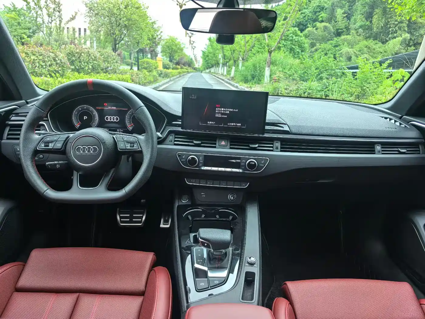 Audi A4L 2025 2 Million Celebration Edition 40 TFSI Fashion Dynamic фото 9