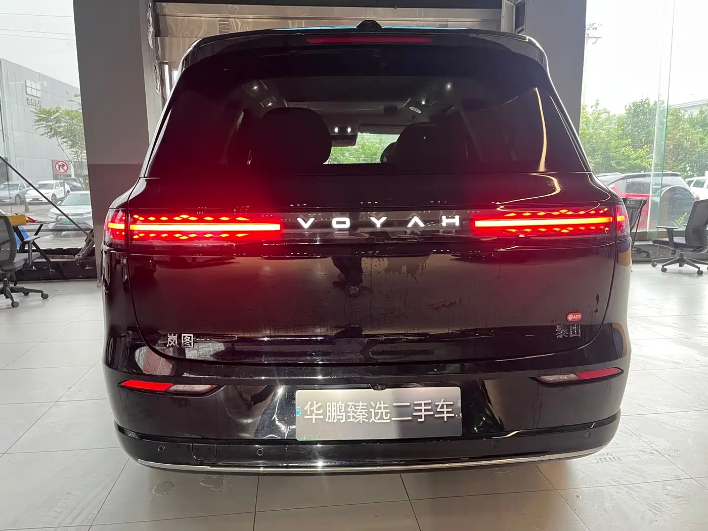 Voyah Auto VOYAH Taisan 2026 Model Base фото 21