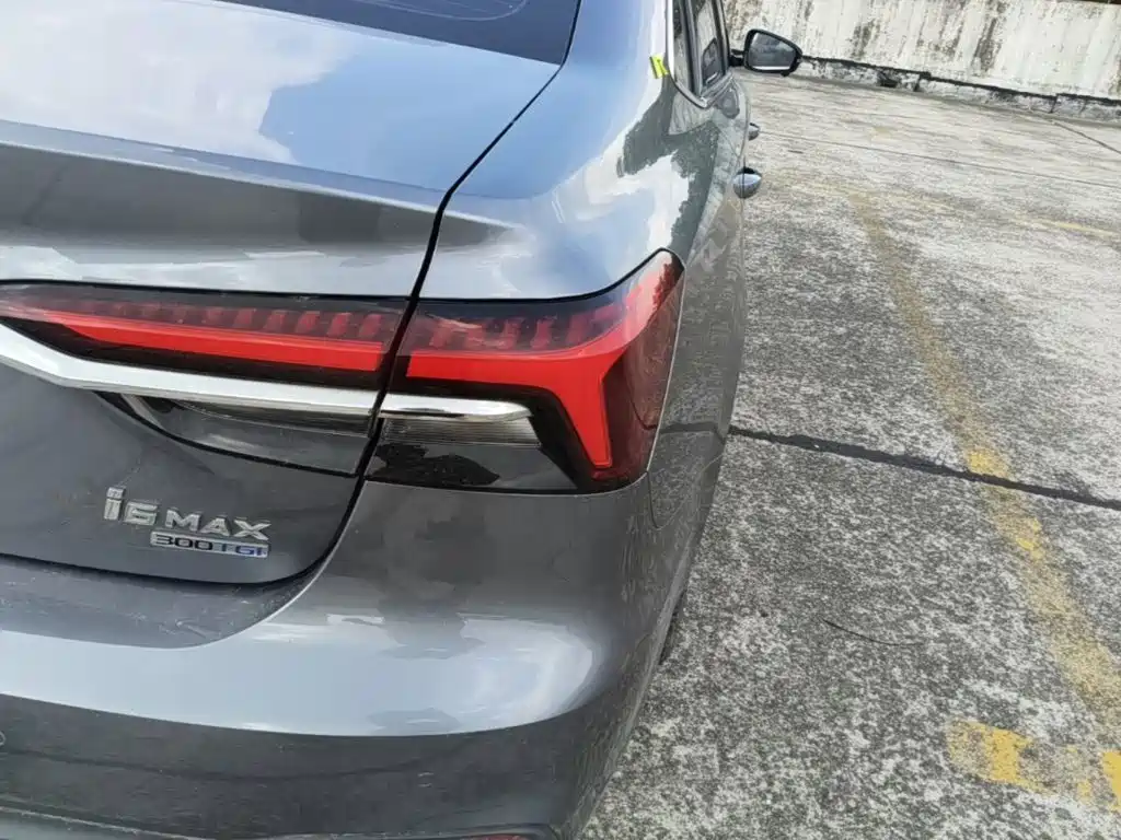 Roewe i6 MAX 2021 2020 Model 300TGI Automatic Cool & Smart Edition