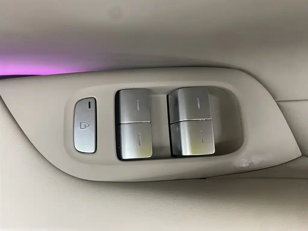 Xiaomi Auto Xiaomi YU7 2025 Ultra Long Range High Performance AWD Max Edition фото 32