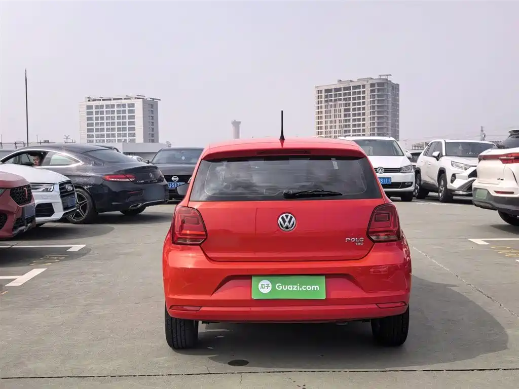 Volkswagen Polo 2016 1.6L Automatic Comfort фото 11