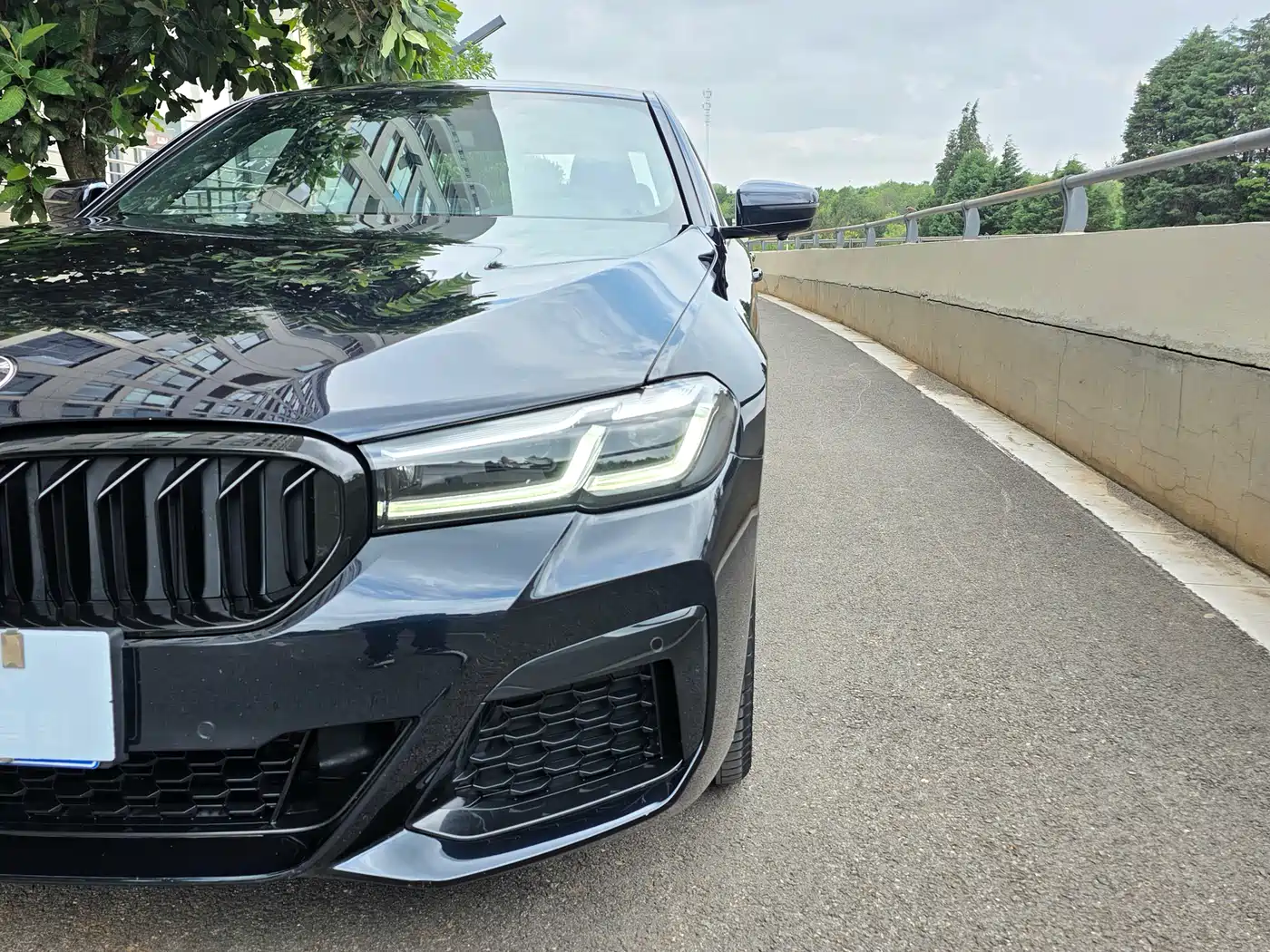 BMW 5 Series 2021 530Li Leading M Sport Package фото 8