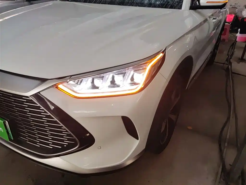 BYD Song PLUS PHEV 2021 DM-i 51KM Honor фото 24