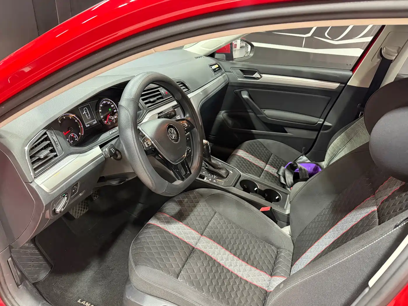 Volkswagen Lamando 2019 230TSI DSG Fashion Edition China VI фото 7