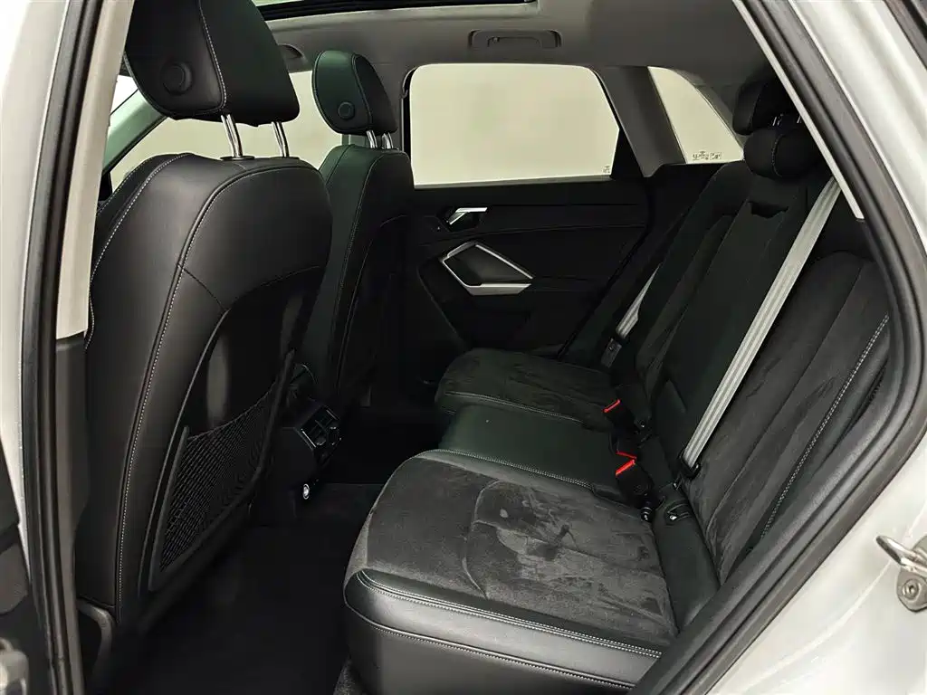 Audi Q3 2023 35 TFSI Fashion Dynamic (1.4T) фото 21