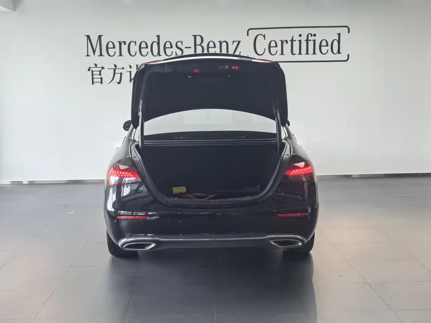 Mercedes-Benz E-Class 2023 Facelift E 300 L Luxury фото 7